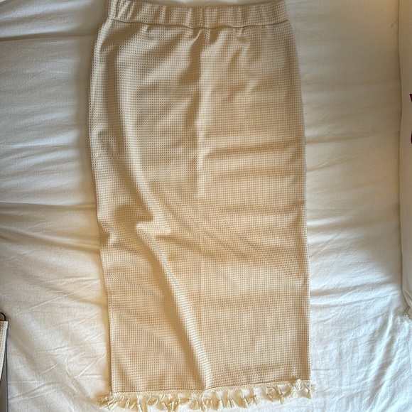 Cream Boho Skirt and Crop Top - Picture 4 of 4